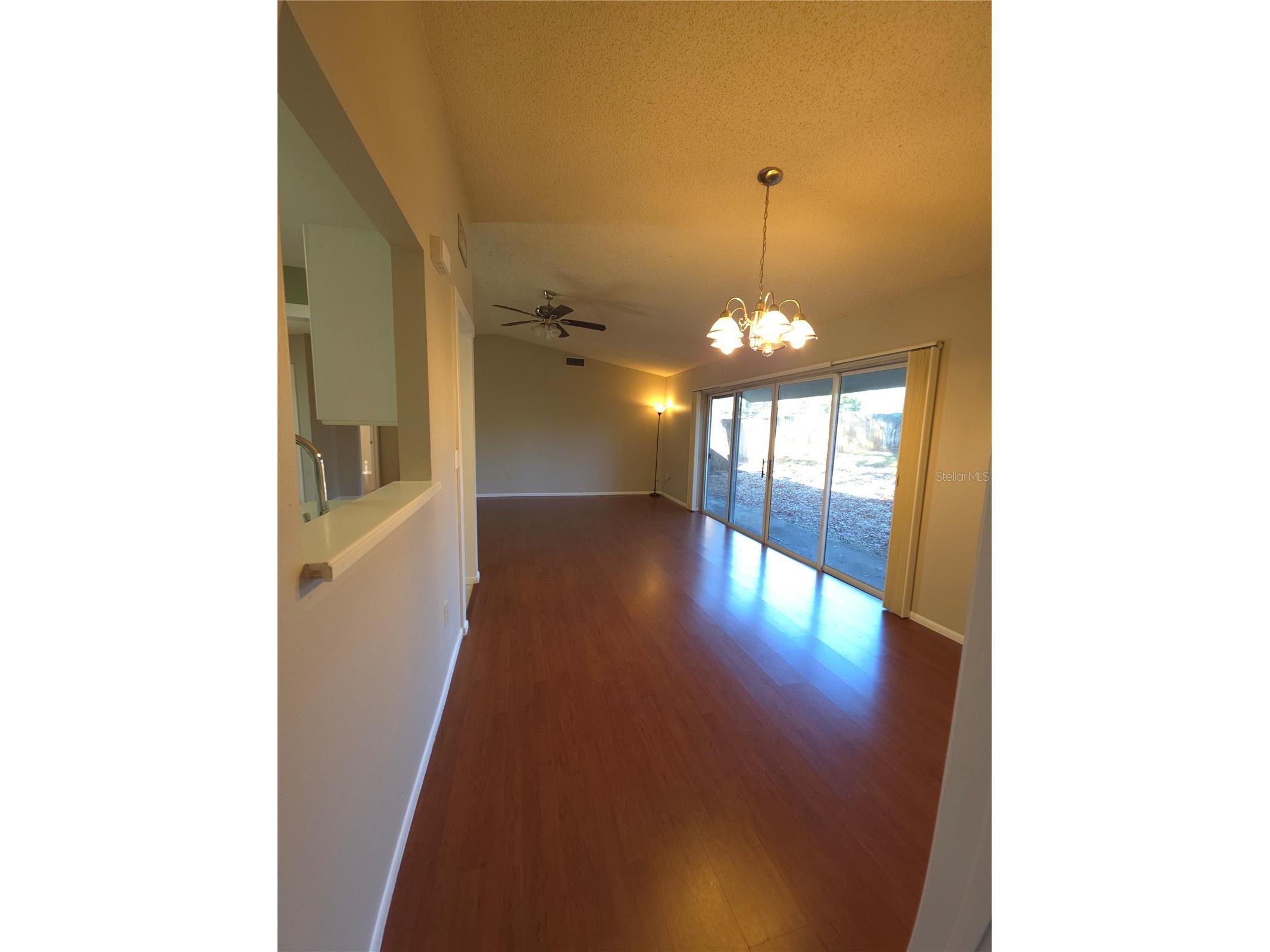 7604 N Sanibel Circle Temple Terrace FL 33637 TB8458280 image12