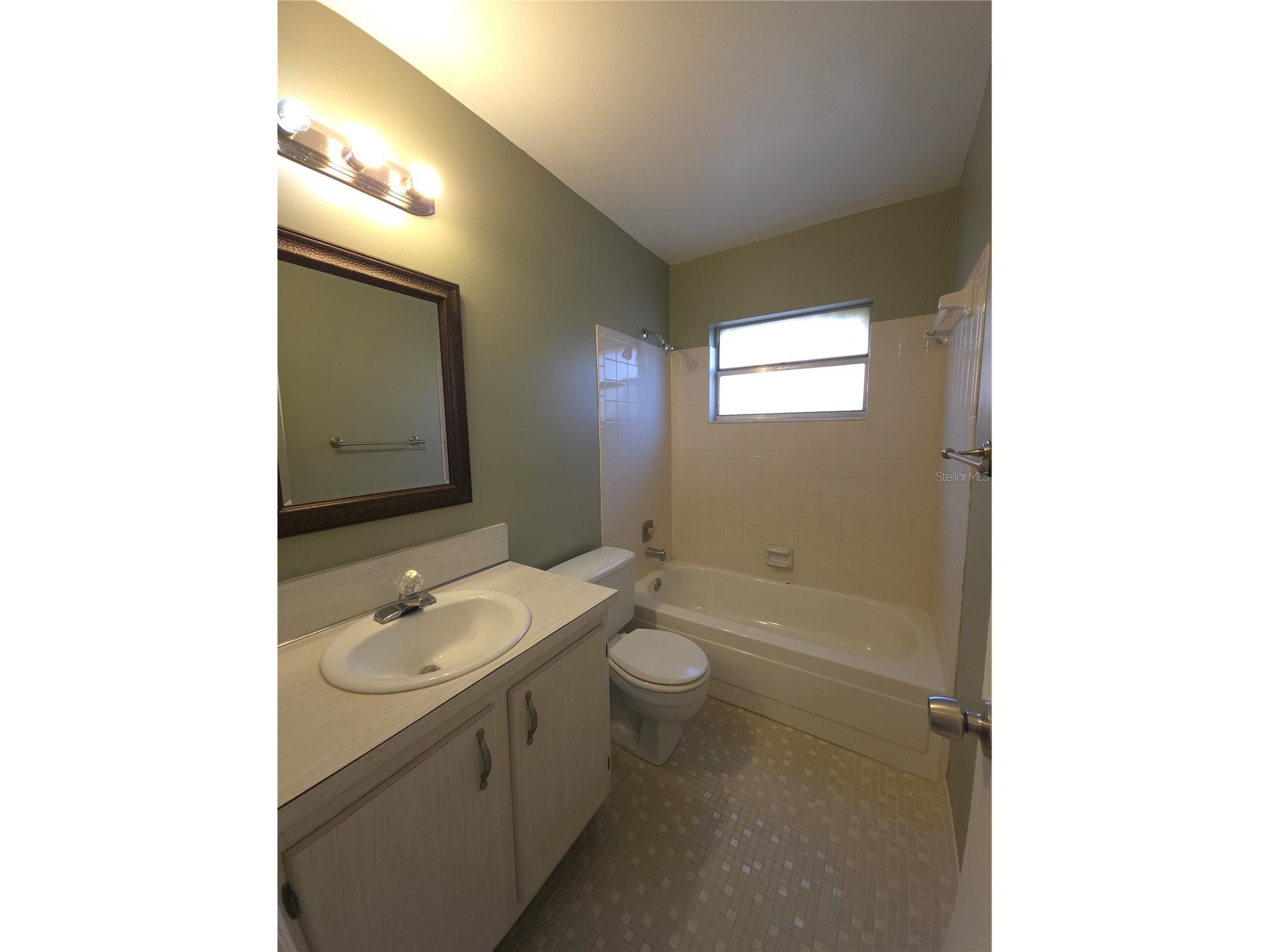 7604 N Sanibel Circle Temple Terrace FL 33637 TB8458280 image19