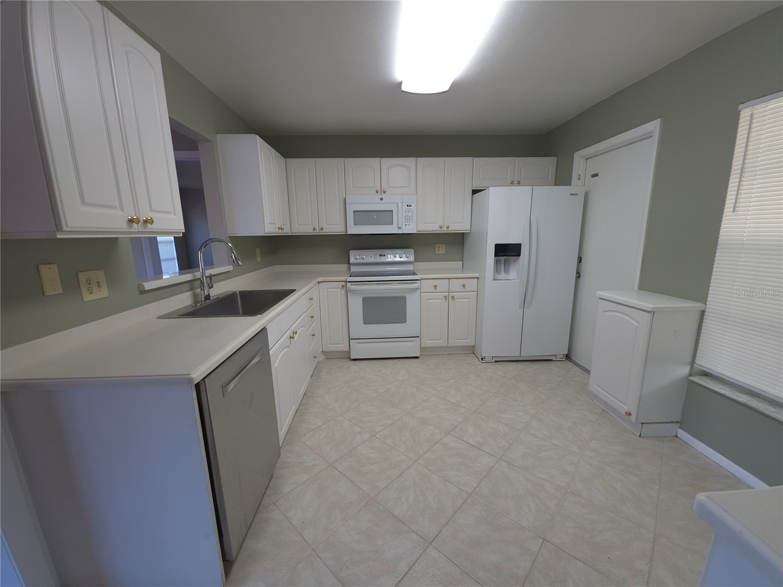 7604 N Sanibel Circle Temple Terrace FL 33637 TB8458280 image6