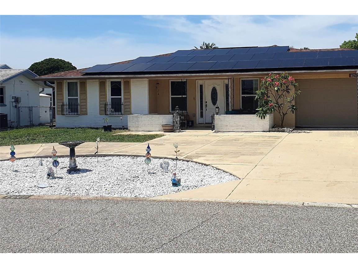 7605 Bergamot Drive Port Richey FL 34668 U8204289 image1