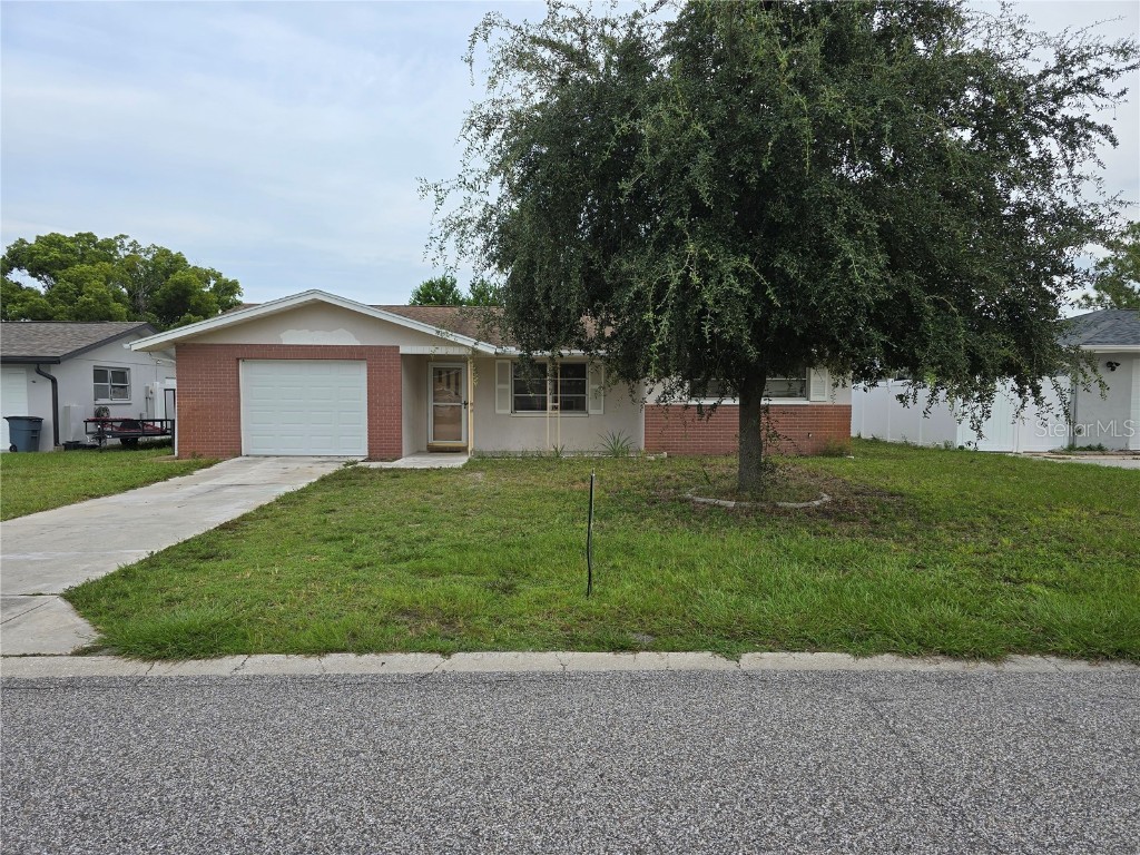 7605 Briarwood Drive Port Richey FL 34668 W7878423 image1