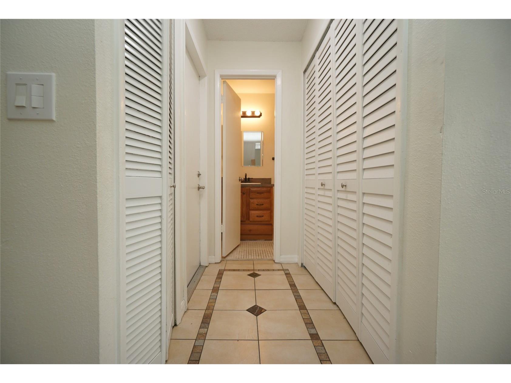 7605 Glades Court Tampa FL 33637 TB8526393 image10