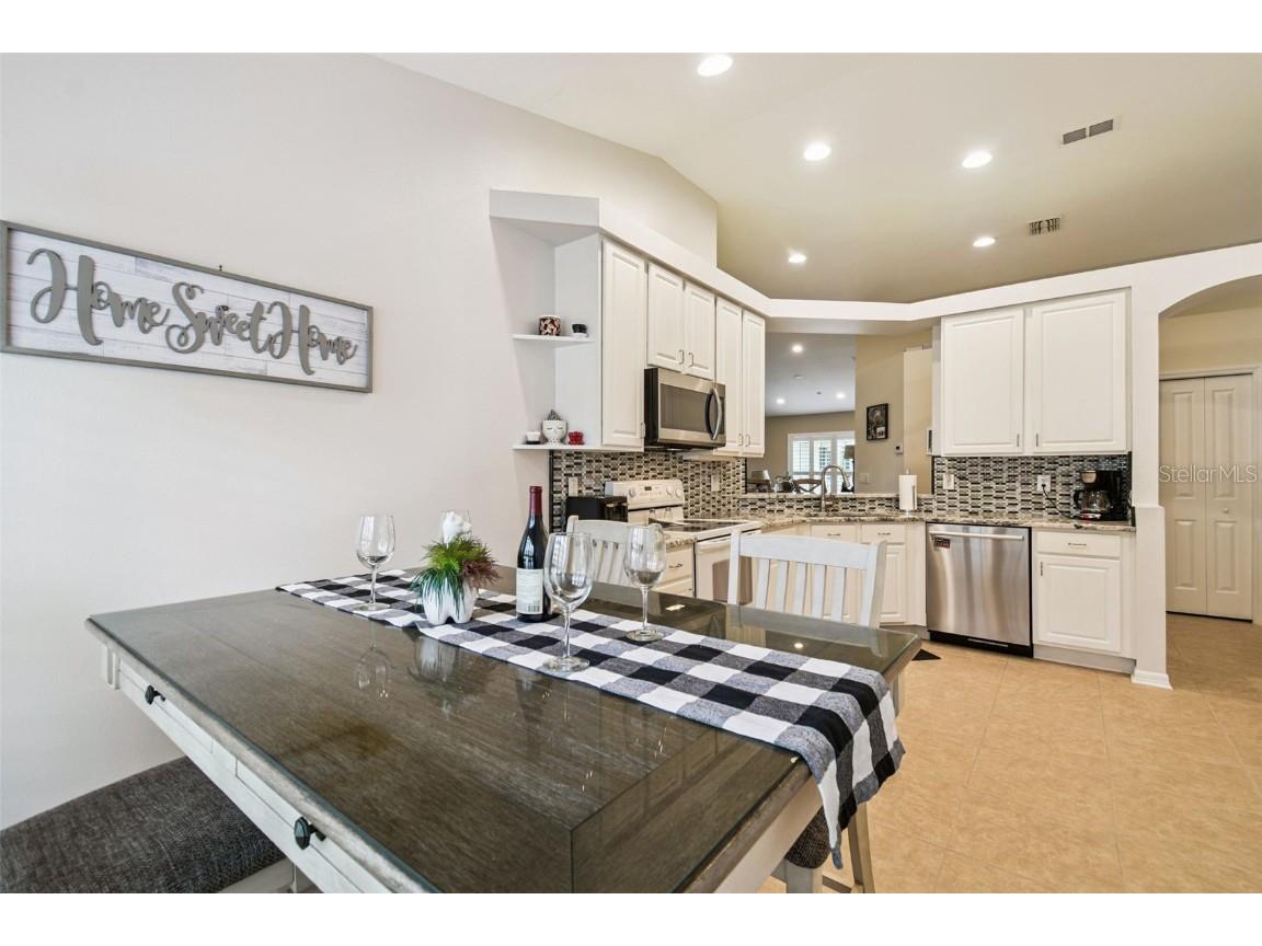 7605 Kinnow Court Land O Lakes FL 34637 W7877743 image23