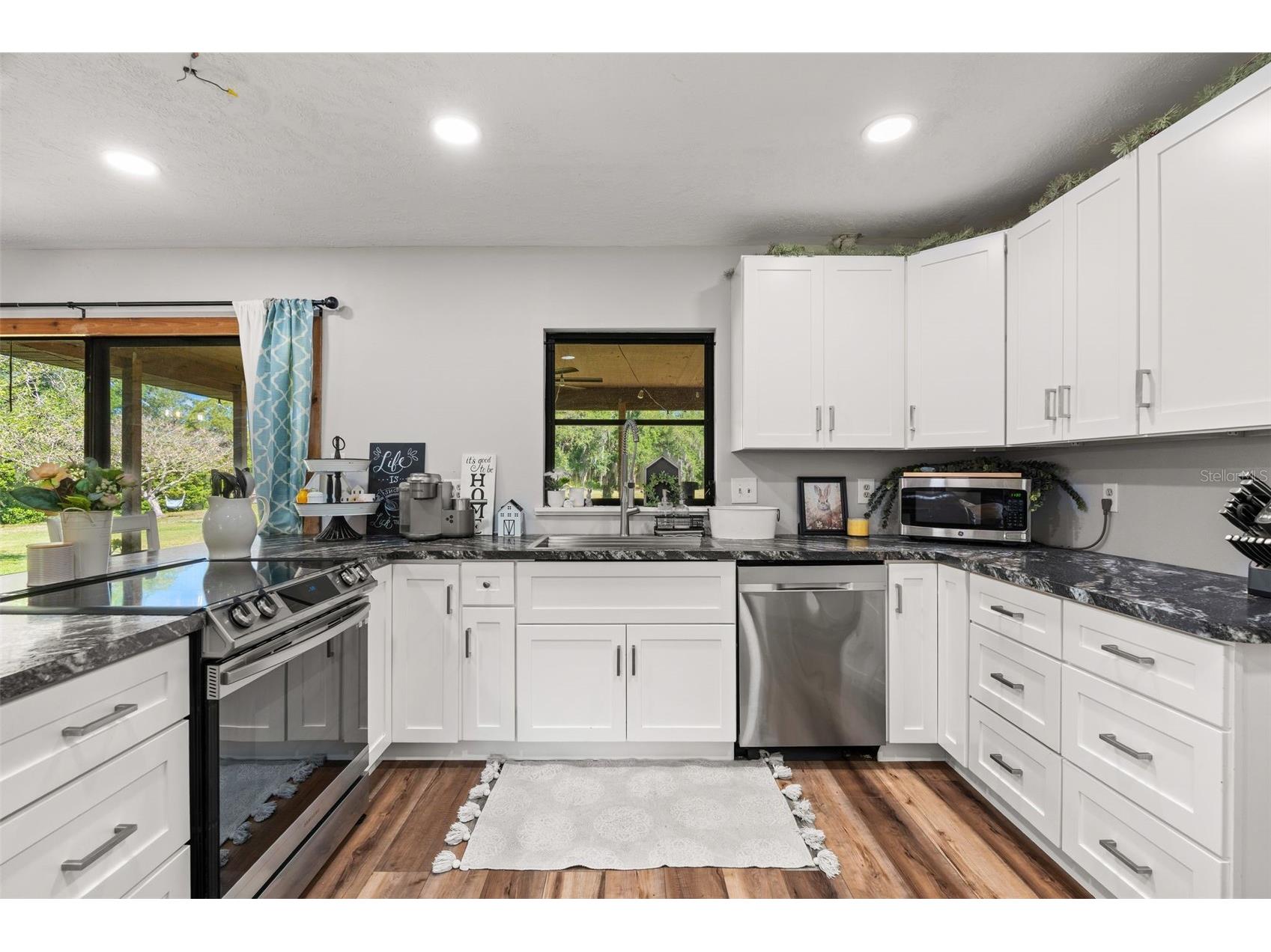 7605 Richardson Road Sarasota FL 34240 A4690788 image18