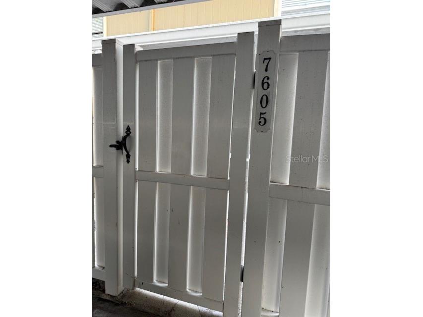 7605 W Deleon Court Tampa FL 33615 TB8386572 image3