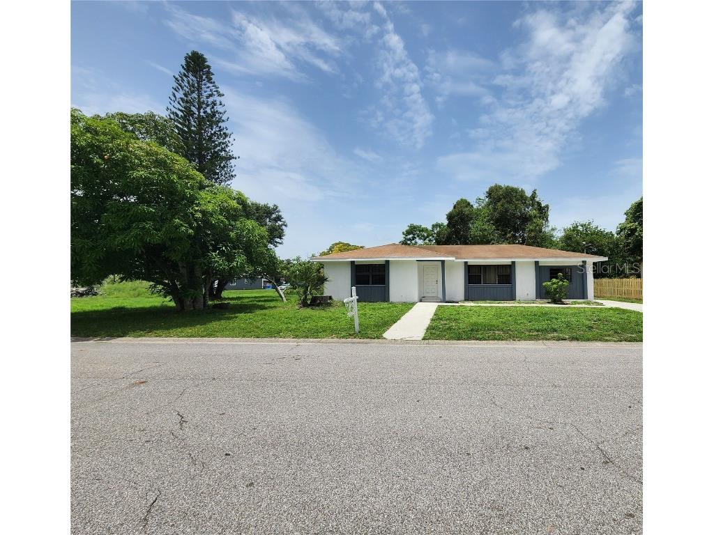 7606 16th St Court E Sarasota FL 34243 T3541493 image1