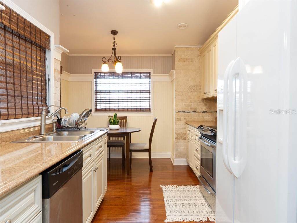 7606 37th Street Circle E Sarasota FL 34243 N6140897 image17