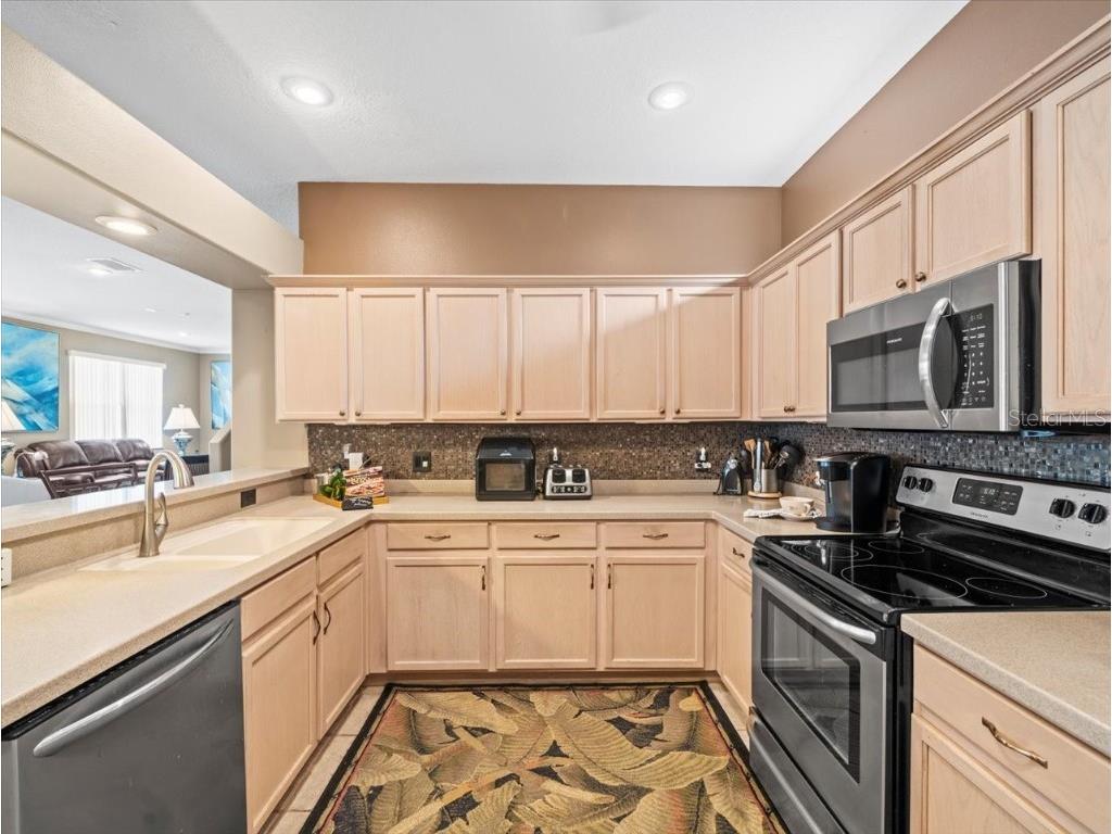 7606 Berna Lane Land O Lakes FL 34637 TB8397022 image16