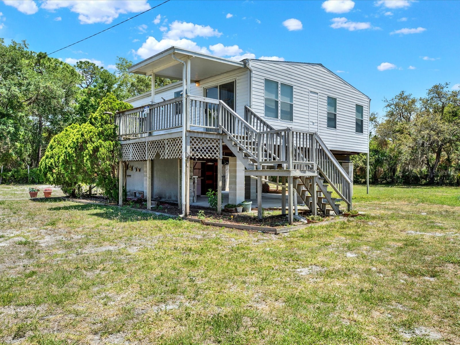 7606 Detroit Avenue Hudson FL 34667 W7887507 image3