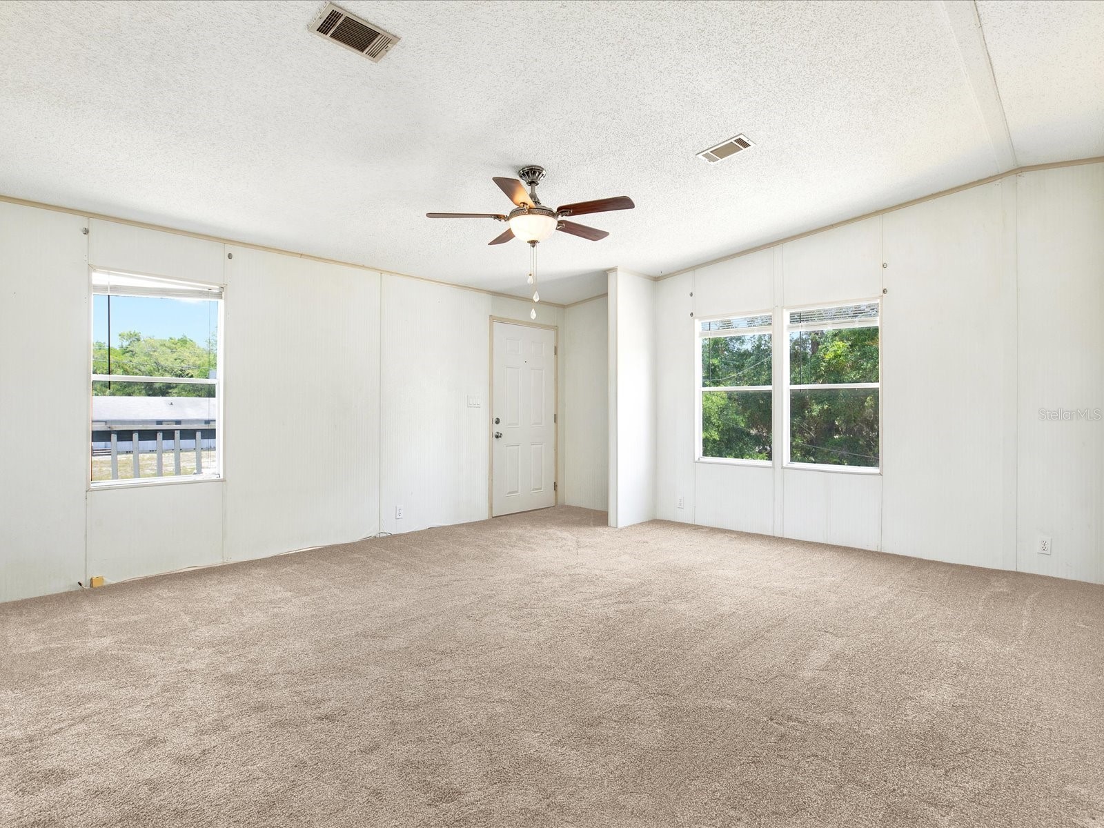 7606 Detroit Avenue Hudson FL 34667 W7887507 image9