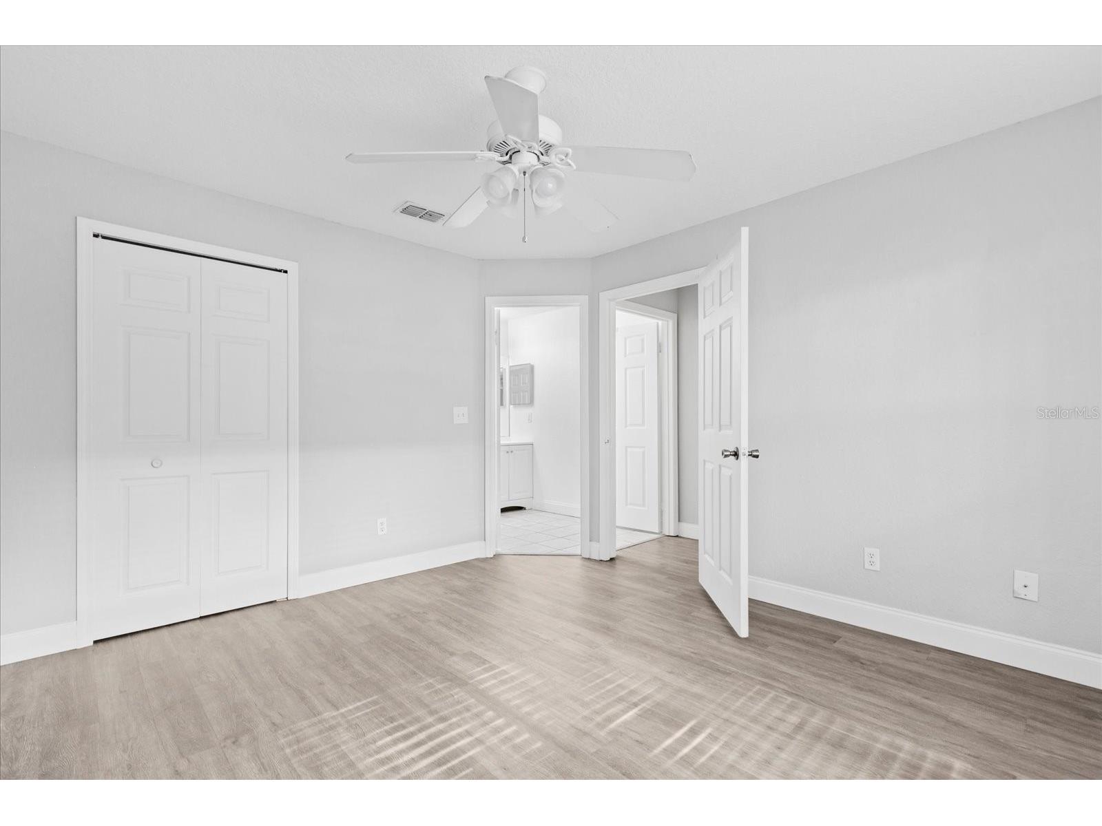 7606 Pissarro Drive #104 Orlando FL 32819 - Big Sand Lake O6398356 image16
