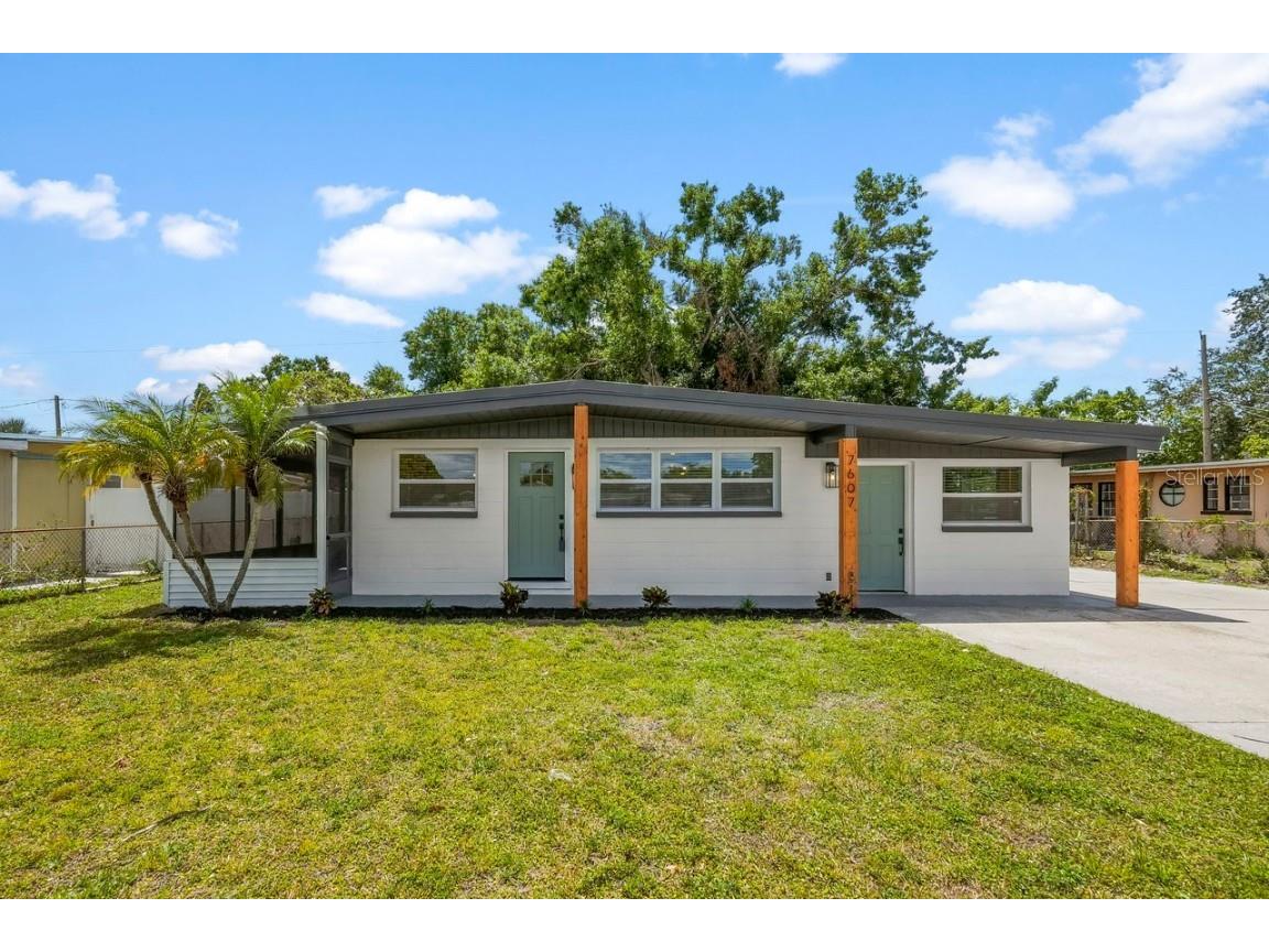 7607 Lavender Lane Tampa FL 33619 TB8374367 image1
