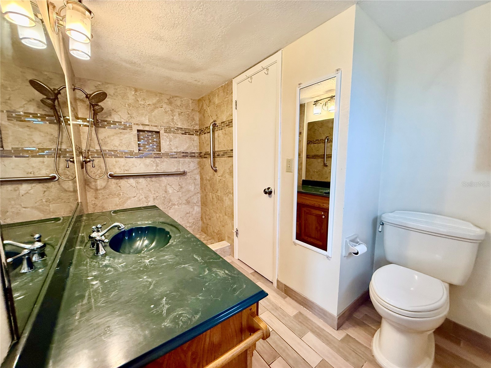 7607 Vienna Lane Port Richey FL 34668 - LAKE CHRISTINA W7885631 image12
