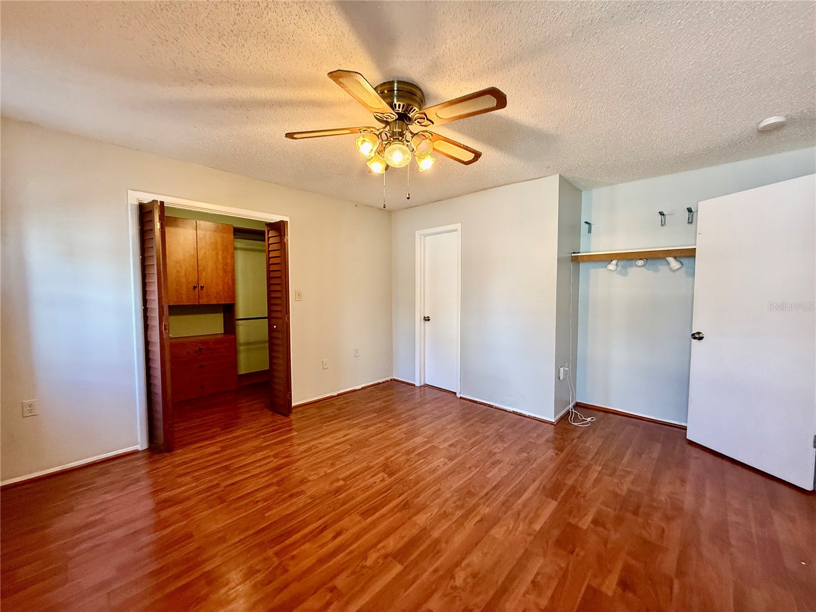 7607 Vienna Lane Port Richey FL 34668 - LAKE CHRISTINA W7885631 image7