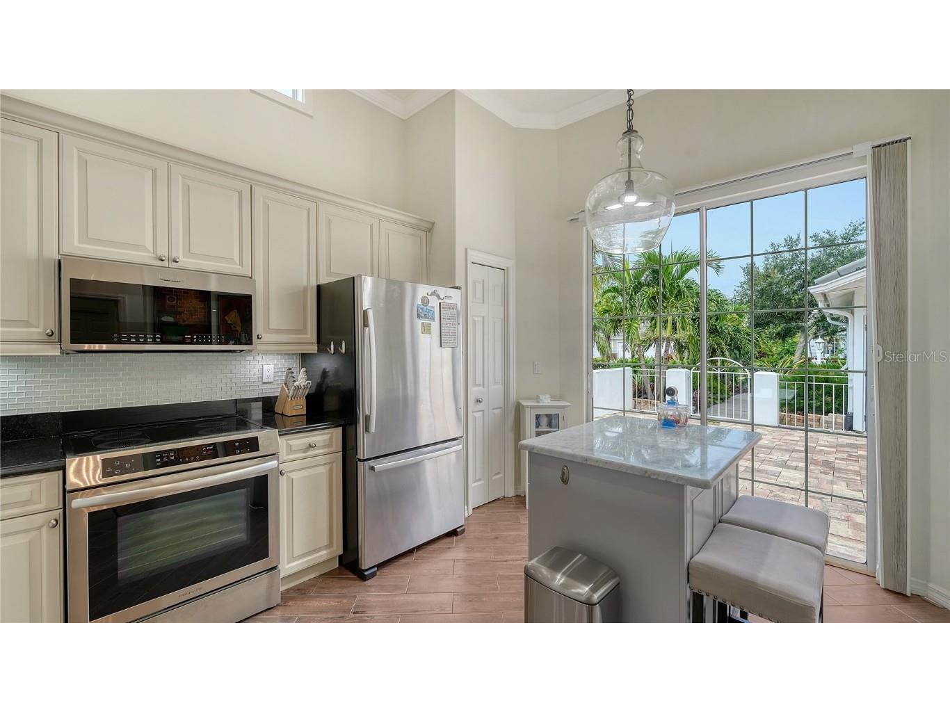 7607 Whitebridge Glen University Park FL 34201 A4662705 image18