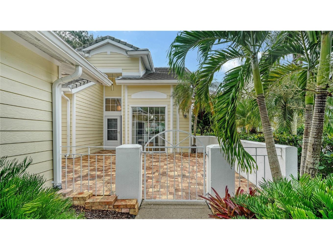 7607 Whitebridge Glen University Park FL 34201 A4662705 image4