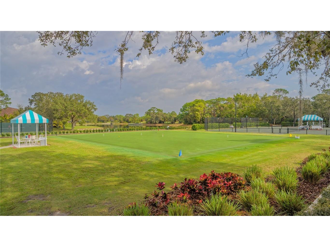 7607 Whitebridge Glen University Park FL 34201 A4662705 image66