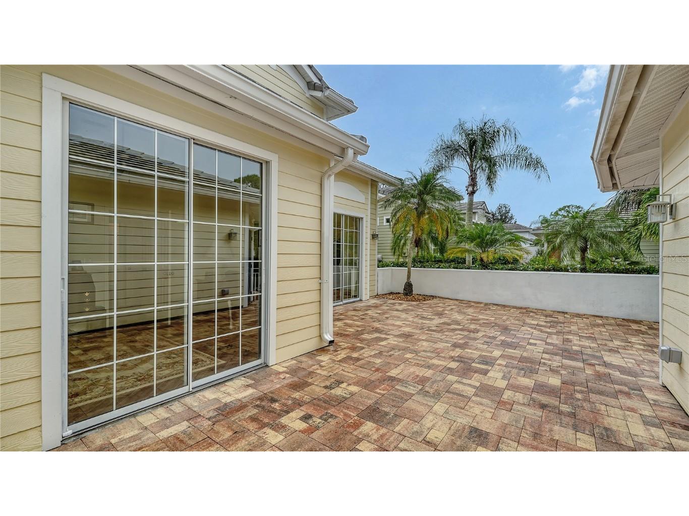 7607 Whitebridge Glen University Park FL 34201 A4662705 image8