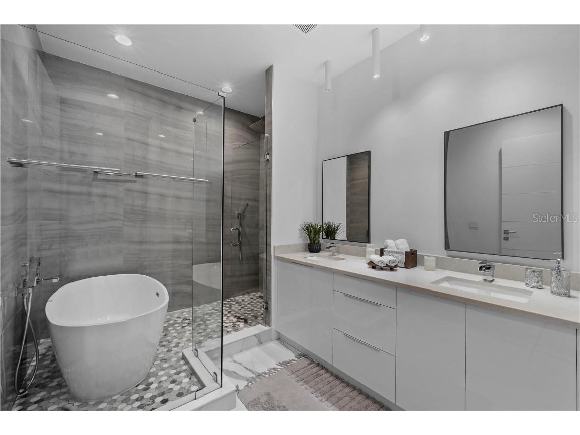 7608 Antilla Street Tampa FL 33625 TB8456413 image36