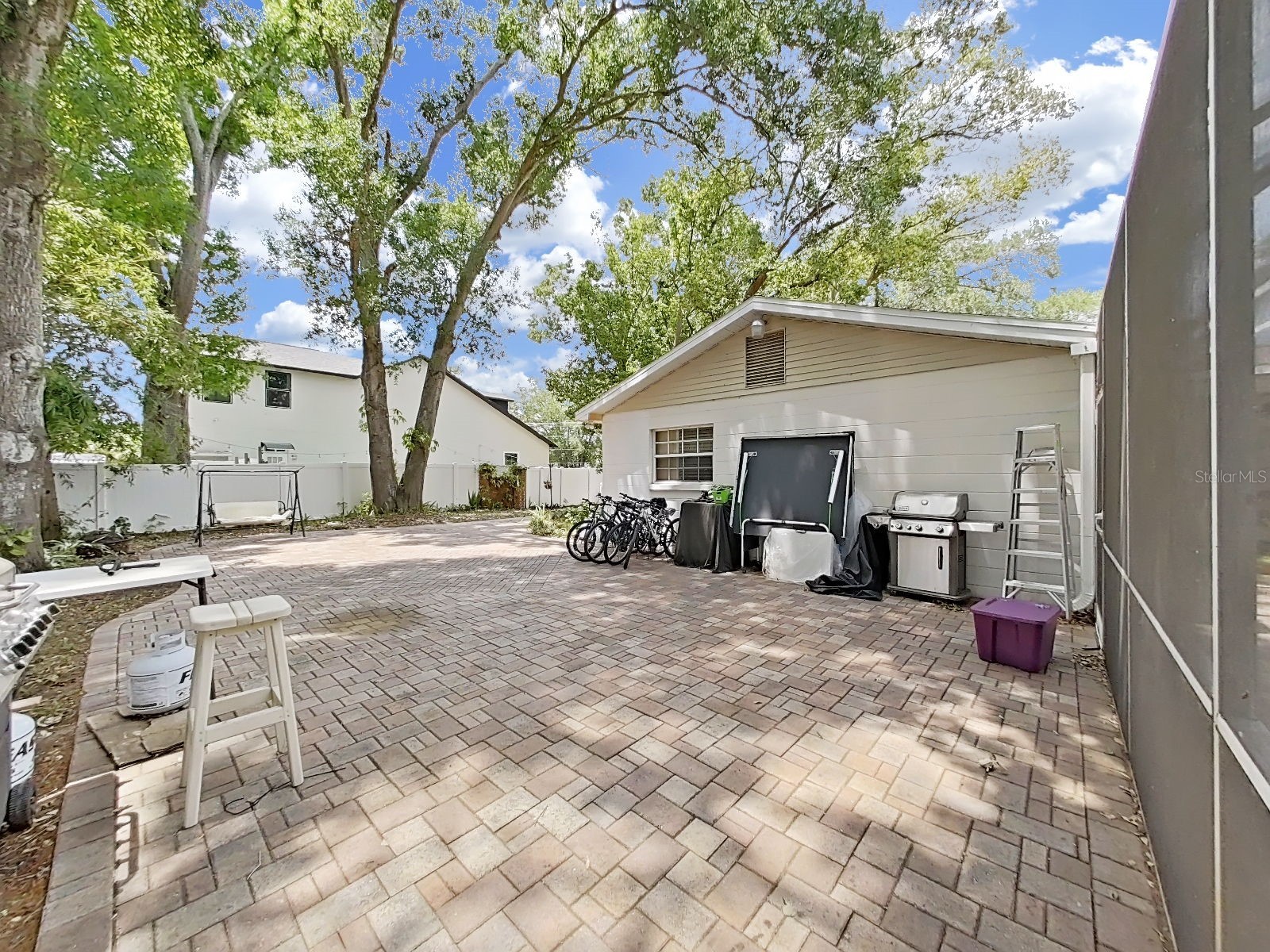 7608 Barry Road Tampa FL 33615 TB8489473 image12