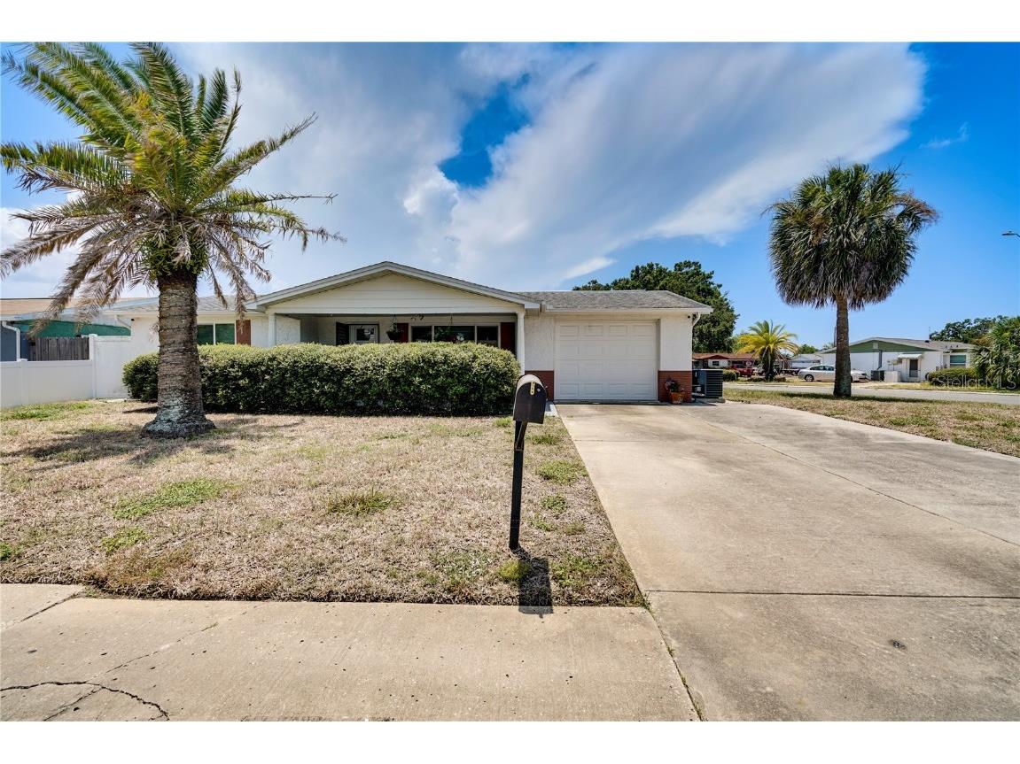 7608 Christina Lane Port Richey FL 34668 W7856234 image1