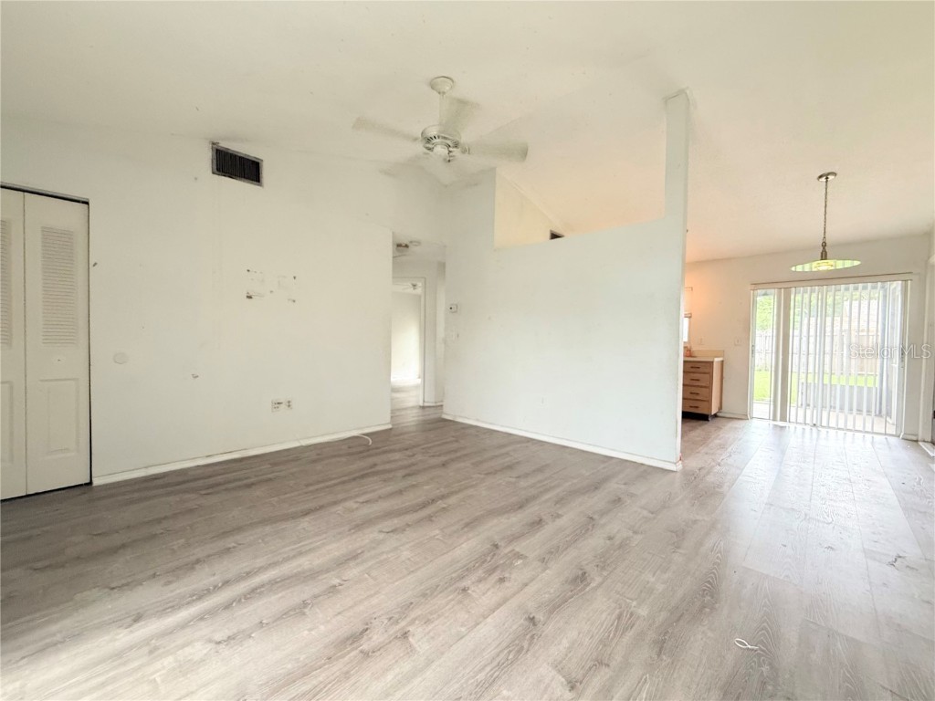 7608 Humboldt Avenue New Port Richey FL 34655 W7878865 image2