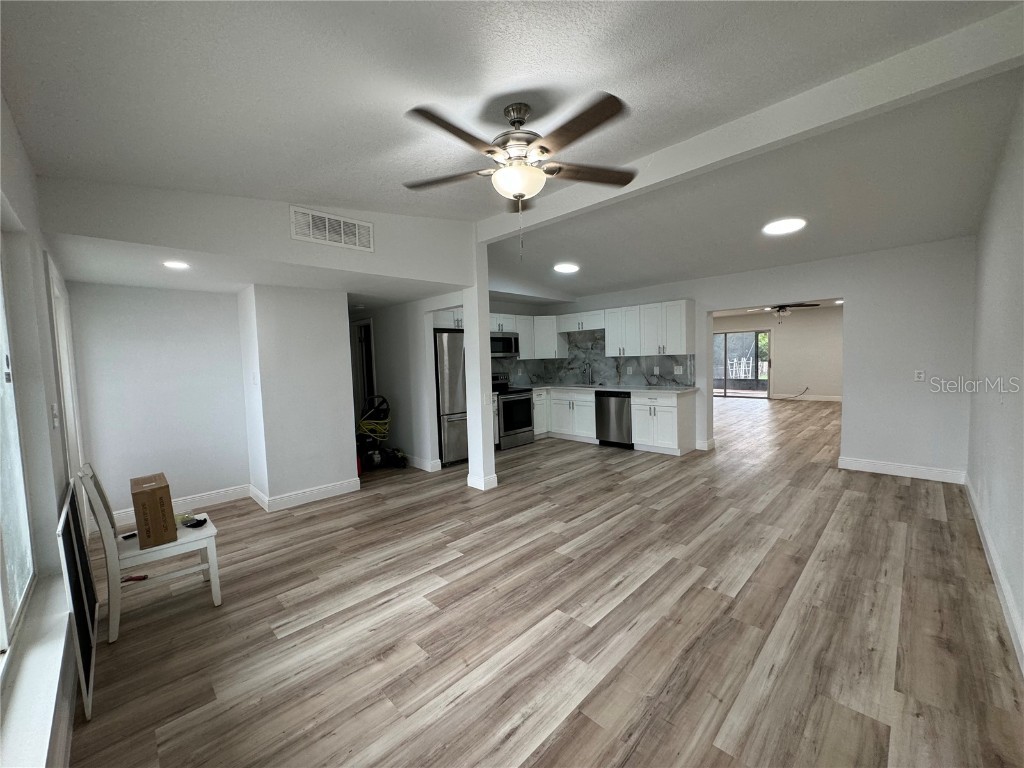 7608 Lakeside Boulevard Tampa FL 33614 TB8433449 image7