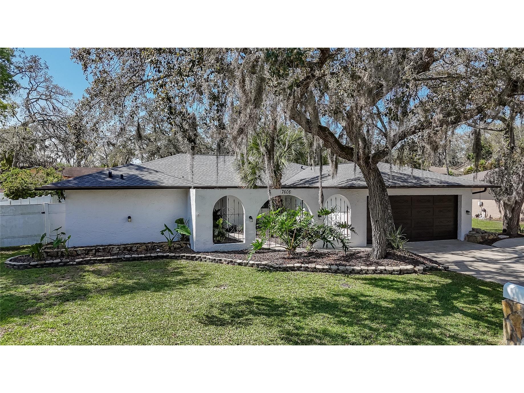 7608 Laurel Oak Court Port Richey FL 34668 TB8487930 image1