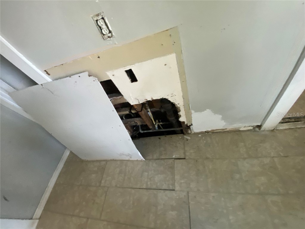 7608 N Huntley Avenue Tampa FL 33604 TB8424331 image11