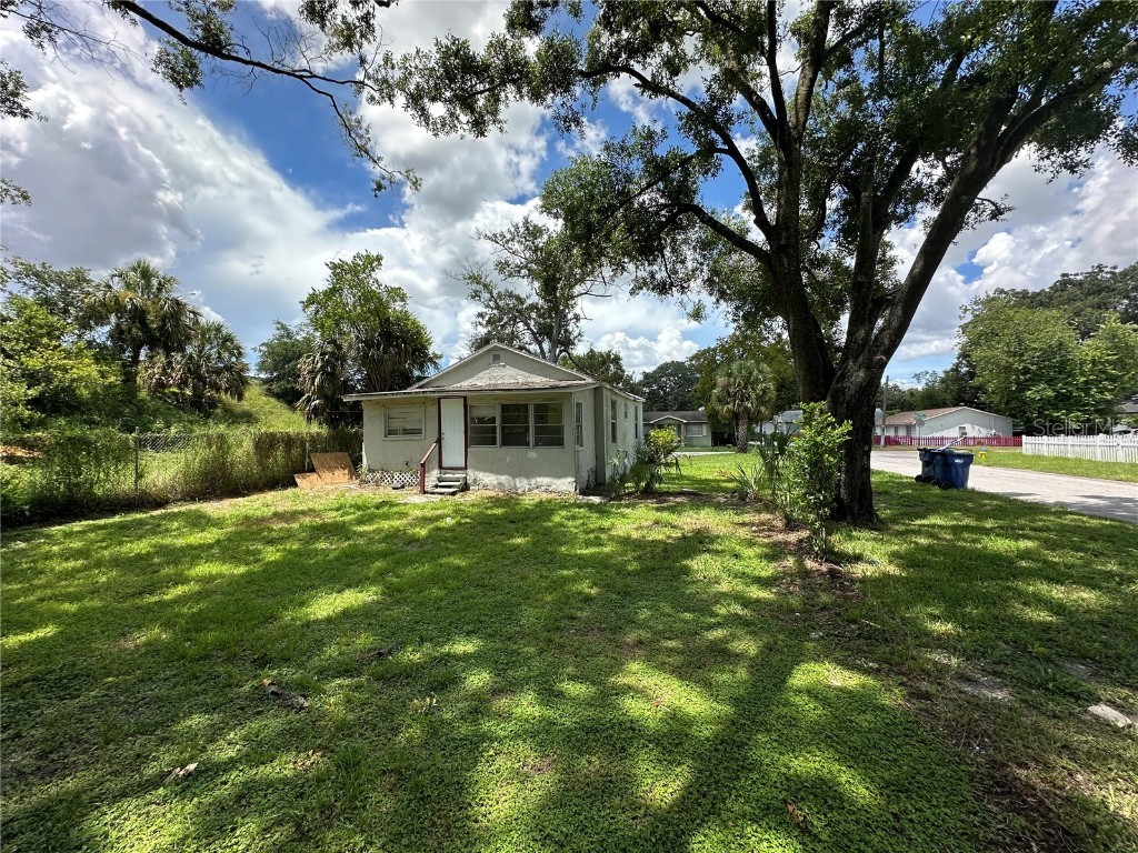 7608 N Huntley Avenue Tampa FL 33604 TB8424331 image3