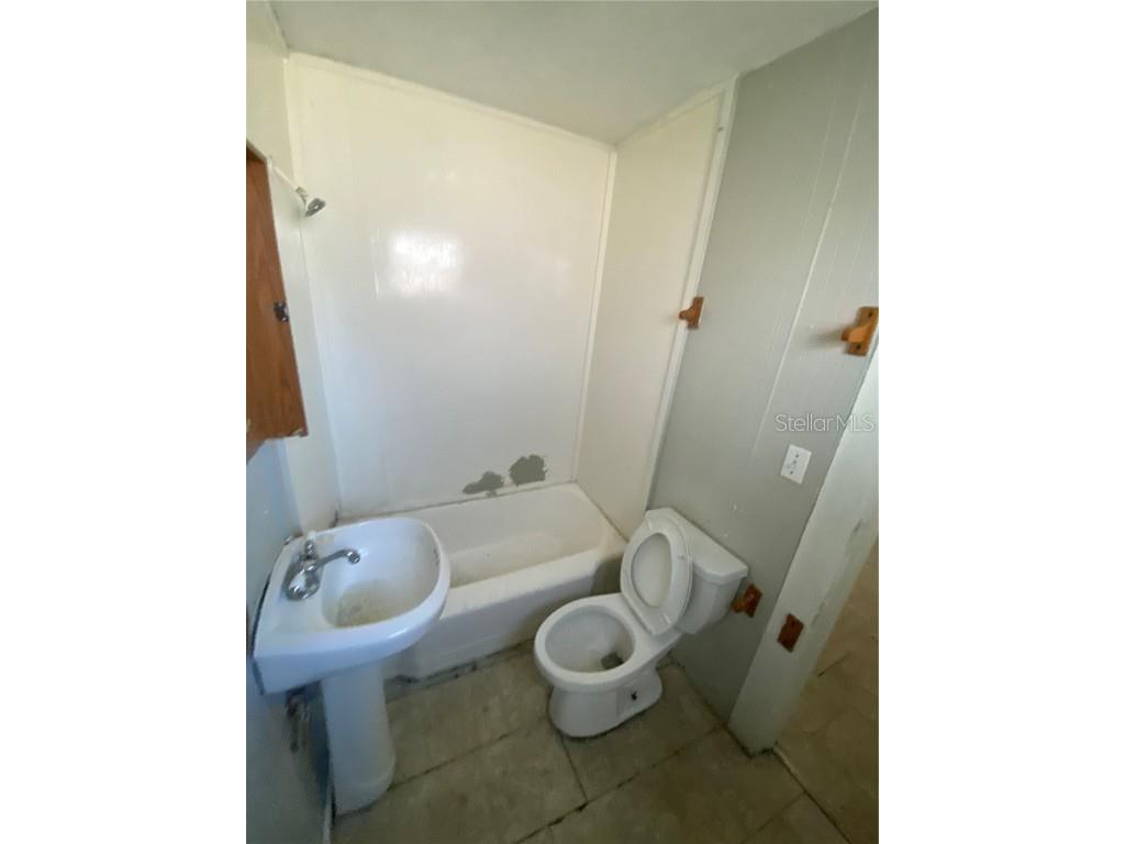 7608 N Huntley Avenue Tampa FL 33604 TB8424331 image8