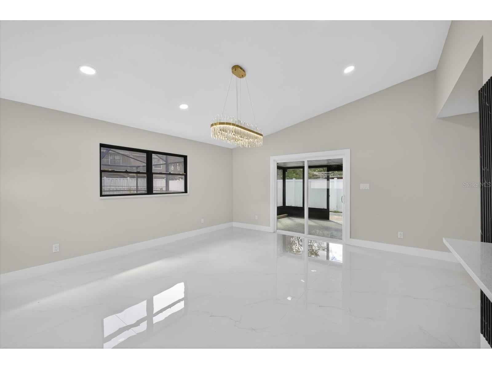 7608 Palmbrook Drive Tampa FL 33615 TB8483650 image13