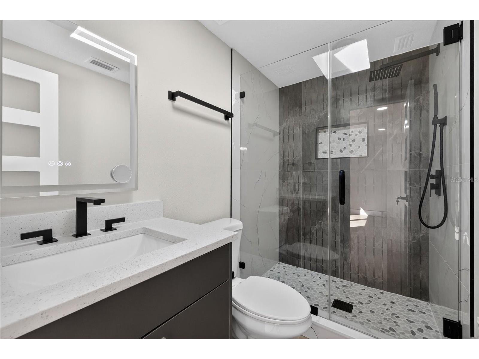 7608 Palmbrook Drive Tampa FL 33615 TB8483650 image39