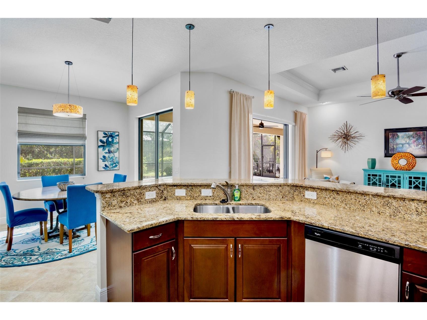 7608 Rio Bella Bradenton FL 34201 A4684599 image16