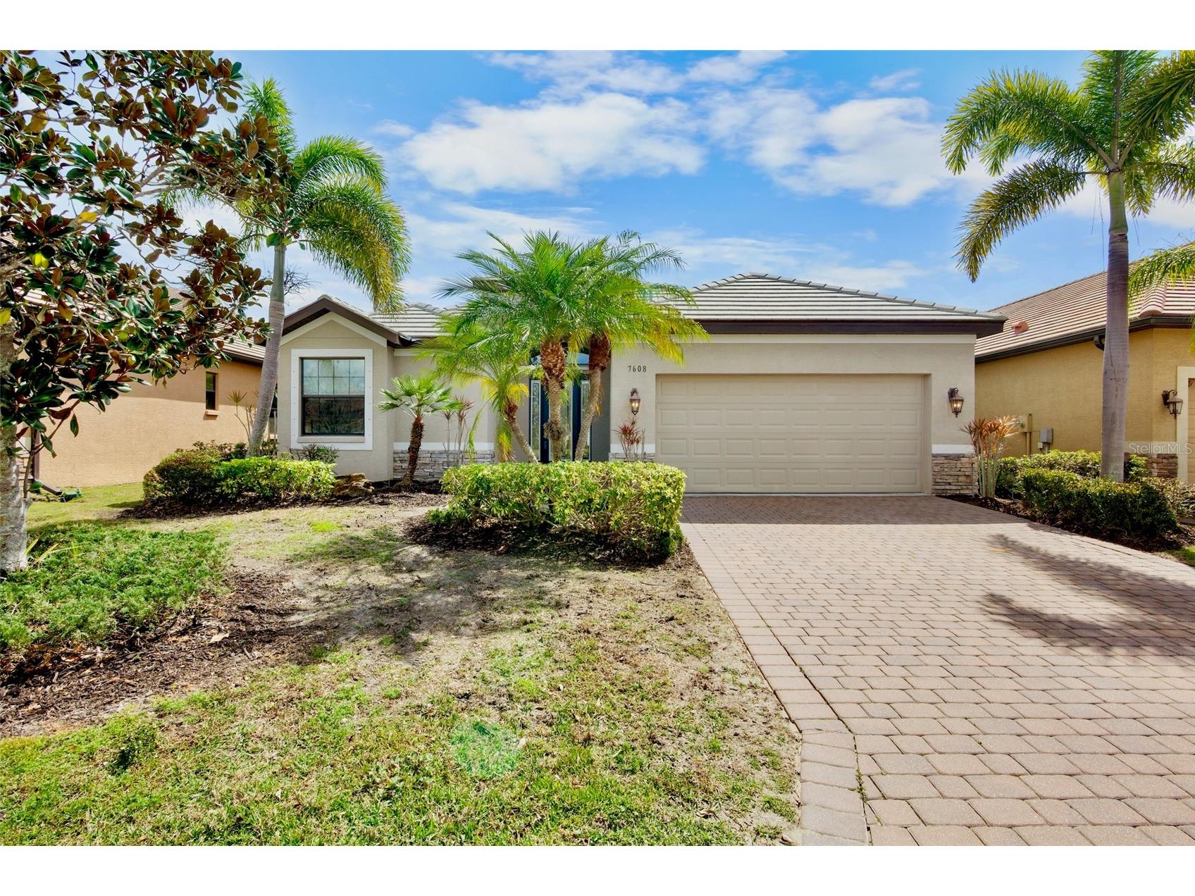 7608 Rio Bella Bradenton FL 34201 A4684599 image2