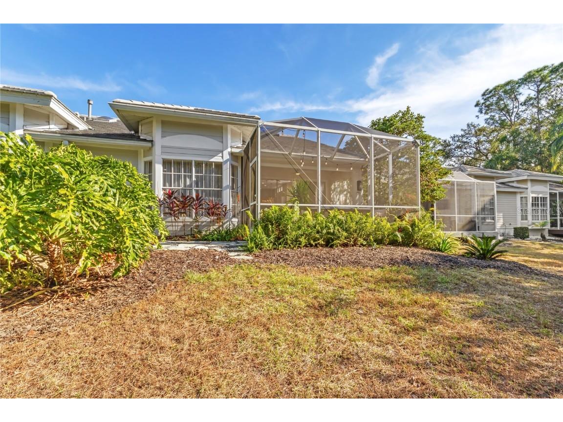7608 Whitebridge Glen University Park FL 34201 A4675293 image34
