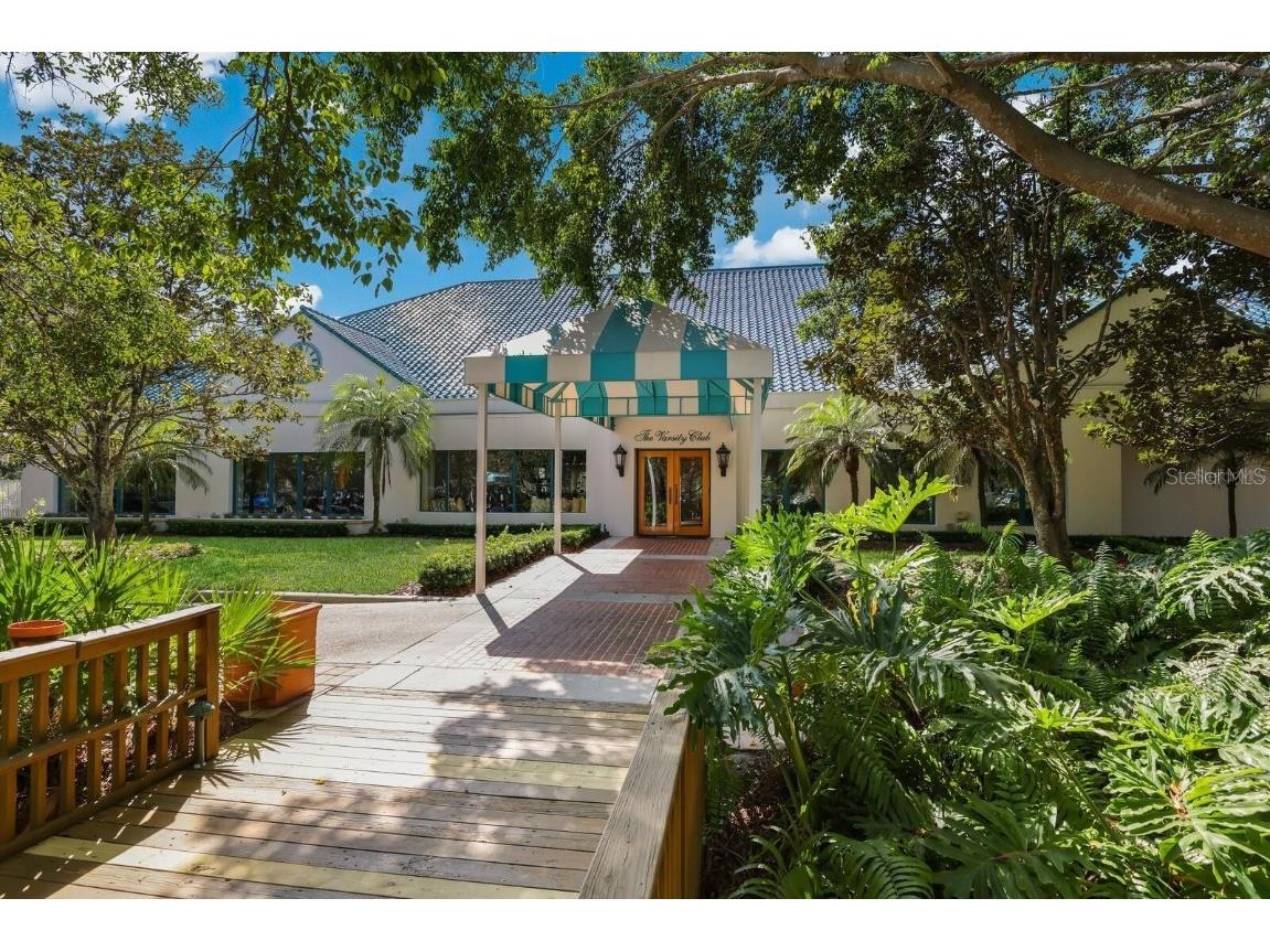 7608 Whitebridge Glen University Park FL 34201 A4675293 image57