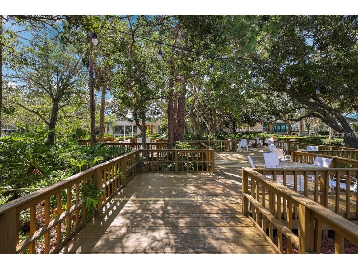 7608 Whitebridge Glen University Park FL 34201 A4675293 image59