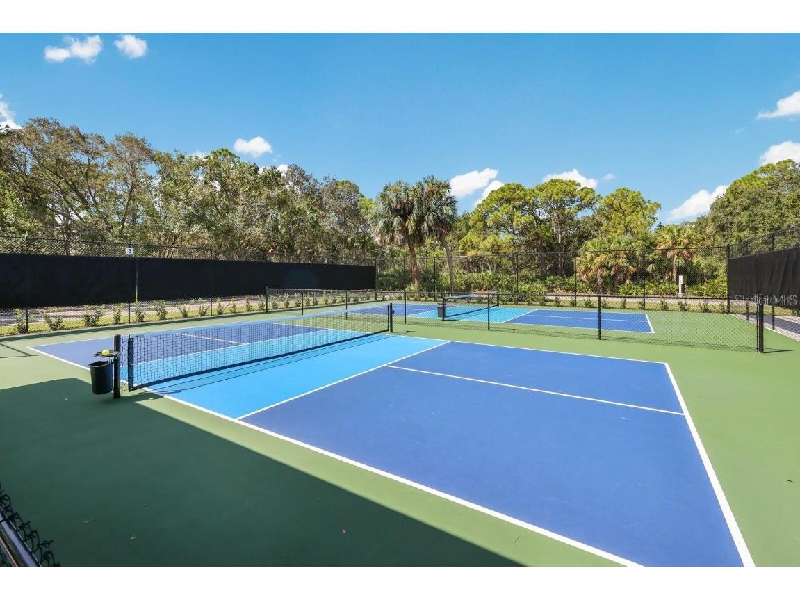7608 Whitebridge Glen University Park FL 34201 A4675293 image79