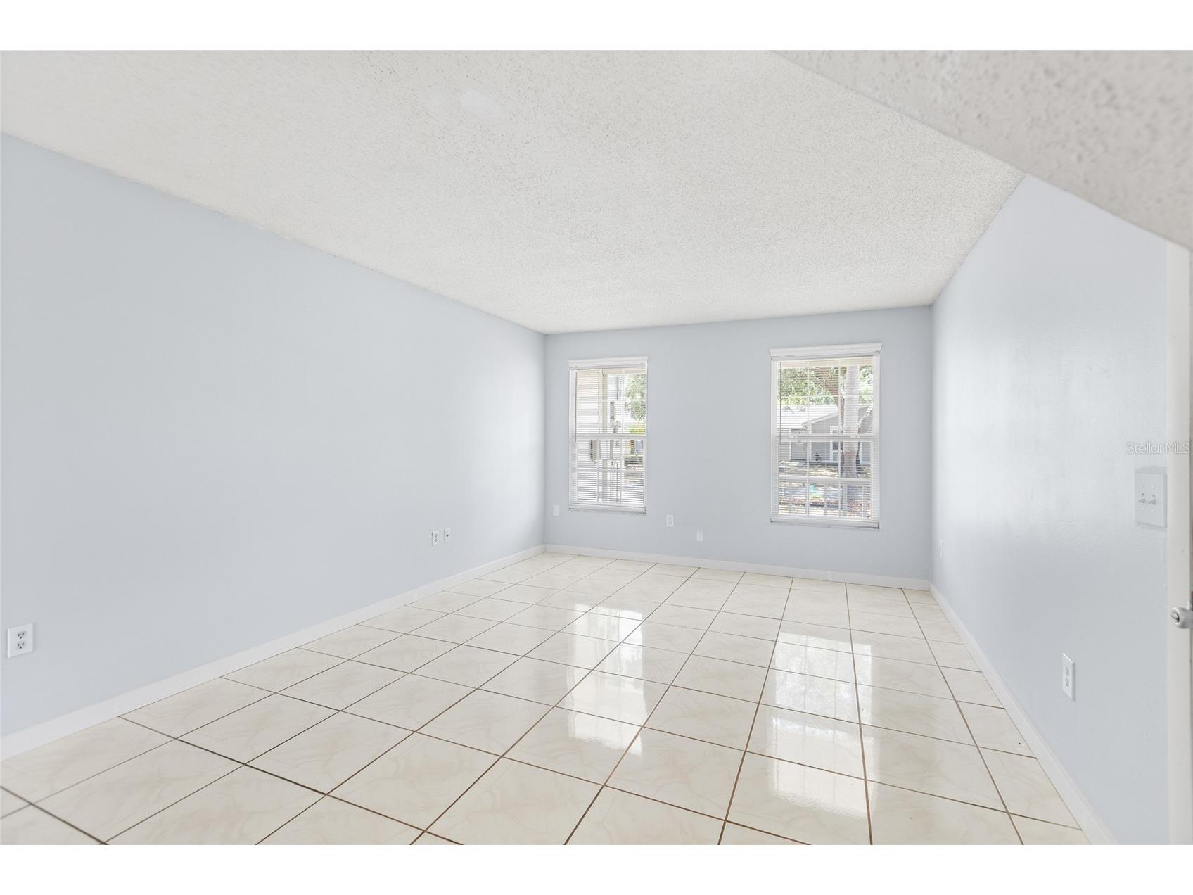 7608 Willow Park Drive Temple Terrace FL 33637 TB8499715 image6