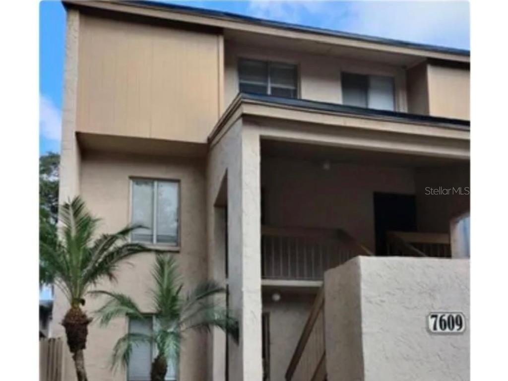 7609 Abbey Lane #4 Tampa FL 33617 T3441384 image1