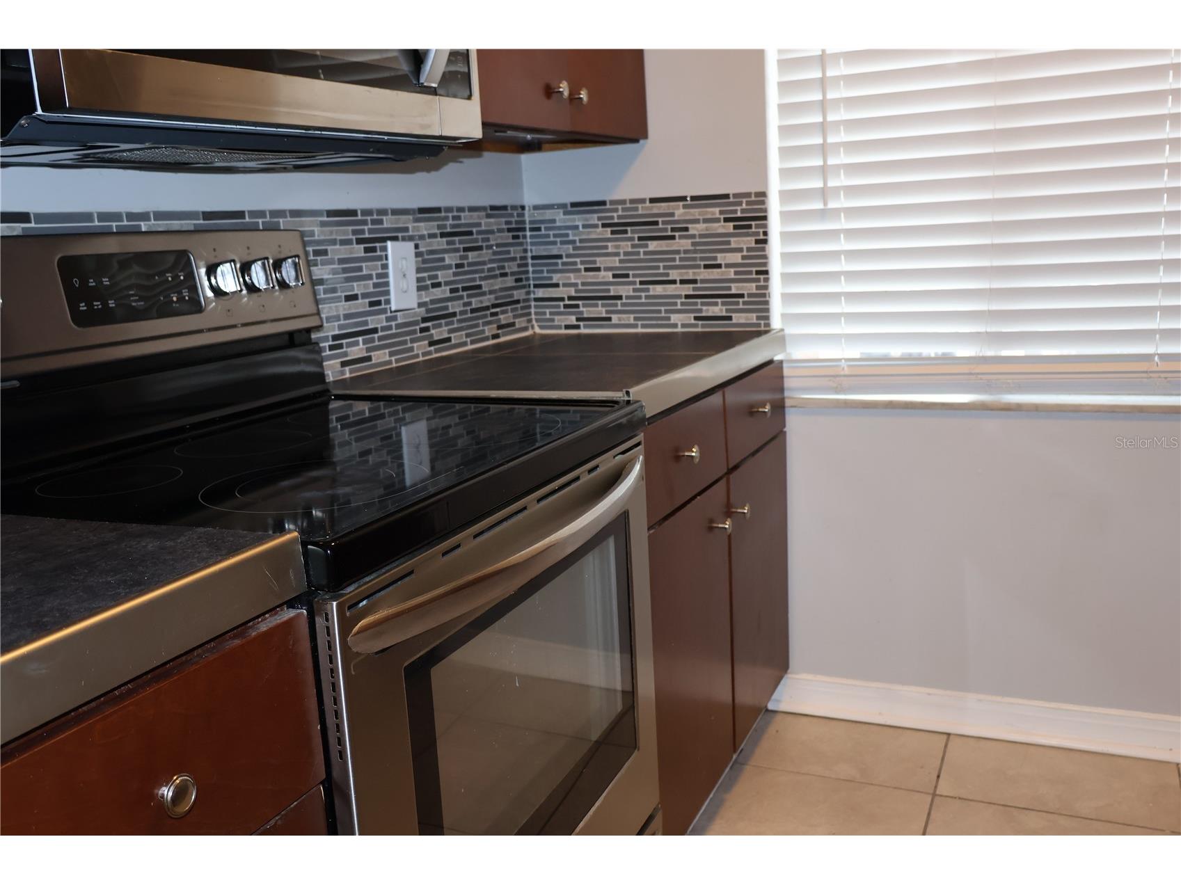 7609 Abbey Lane #B Tampa FL 33617 TB8501701 image11