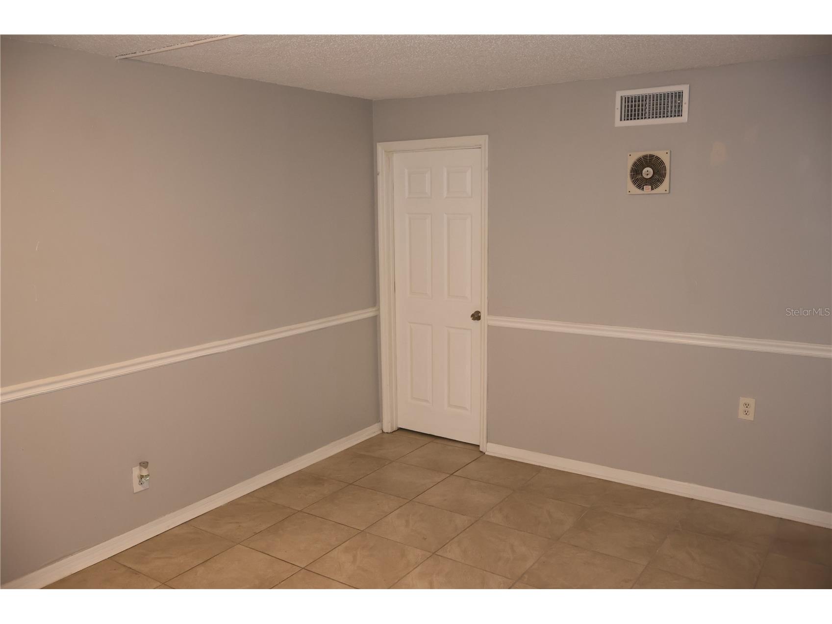 7609 Abbey Lane #B Tampa FL 33617 TB8501701 image2