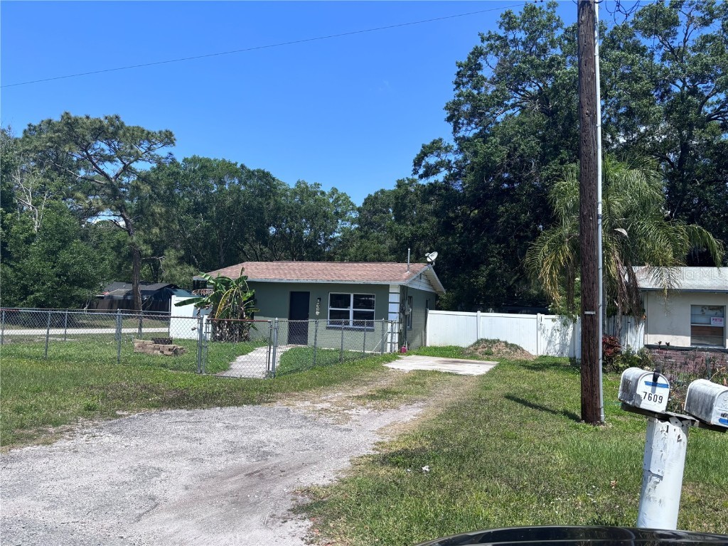 7609 Alvina Street Tampa FL 33625 U8239765 image1