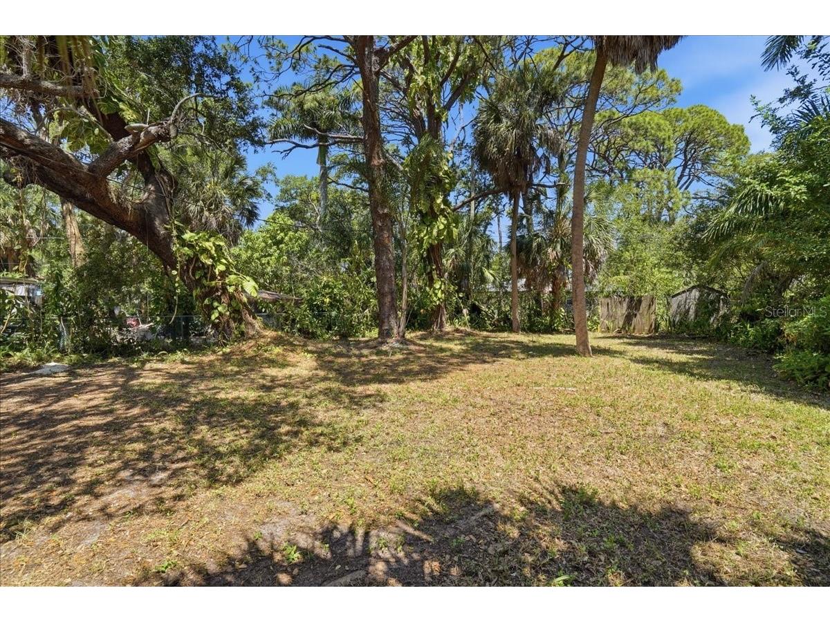 761 29th Avenue S Saint Petersburg FL 33705 TB8502021 image21