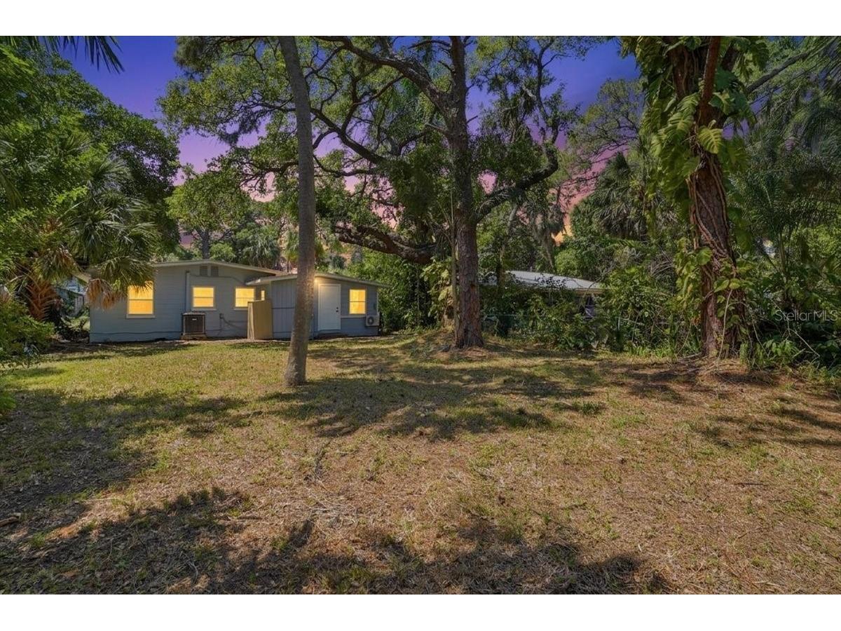 761 29th Avenue S Saint Petersburg FL 33705 TB8502021 image22