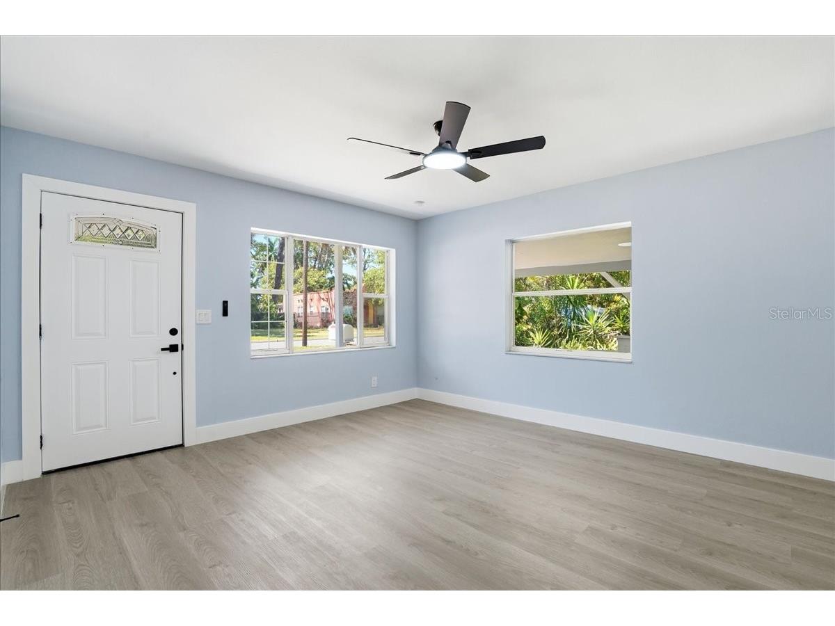 761 29th Avenue S Saint Petersburg FL 33705 TB8502021 image7