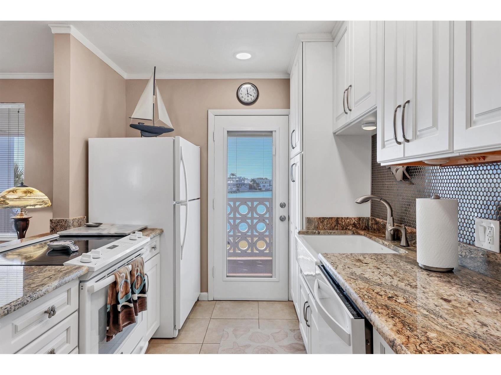 761 John Ringling Boulevard #34 Sarasota FL 34236 - SARASOTA BAY A4682042 image13