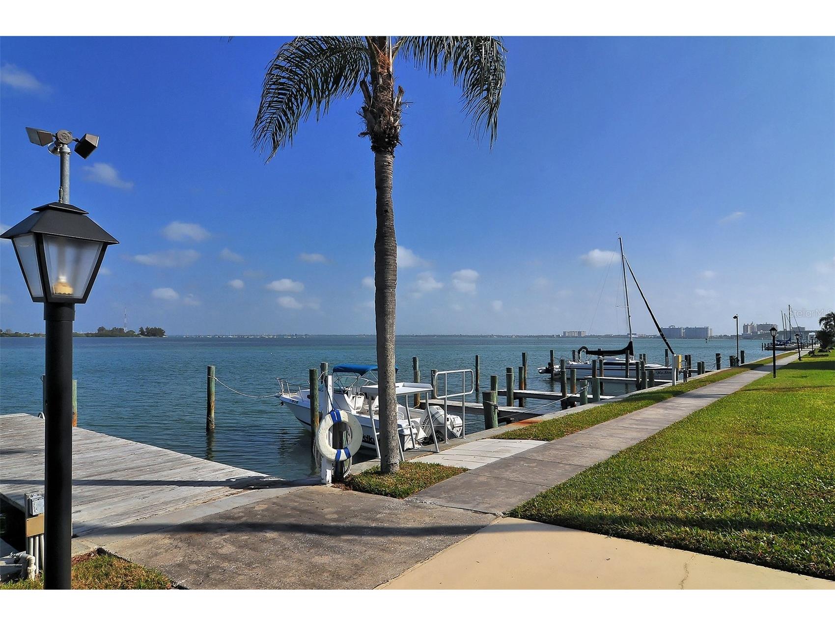 761 John Ringling Boulevard #5 Sarasota FL 34236 - SARASOTA BAY A4679138 image47