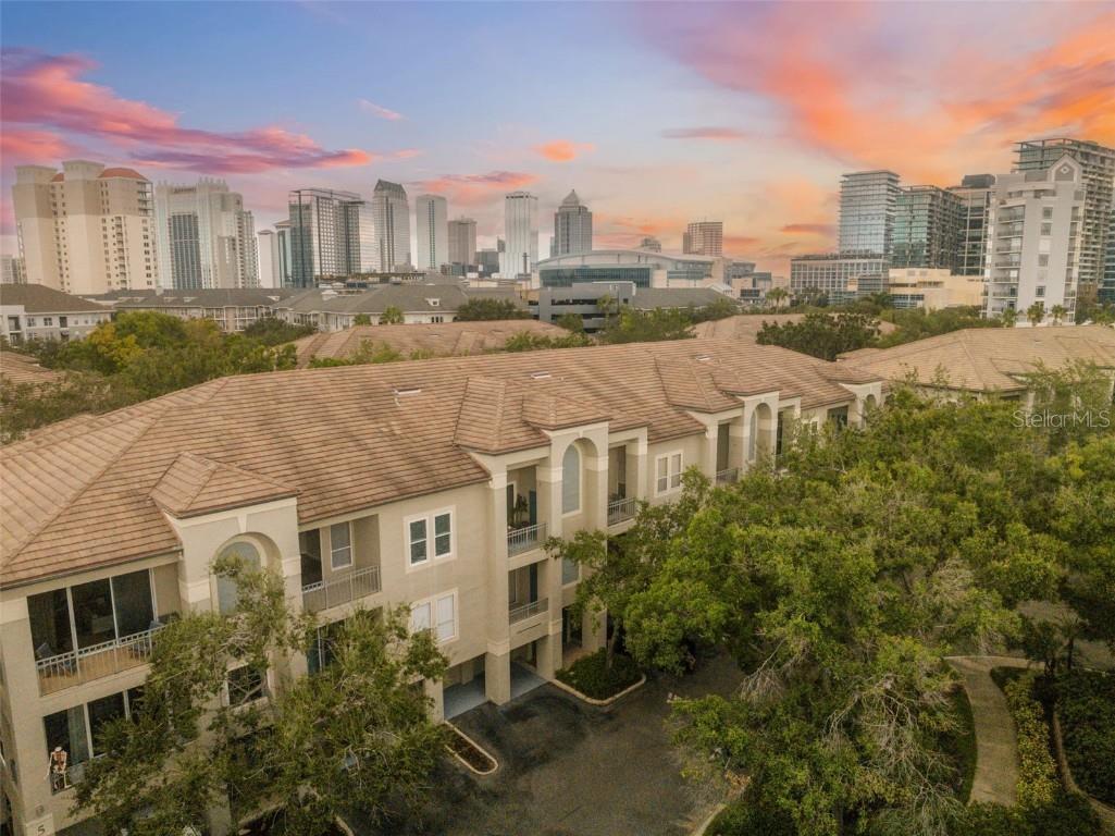 761 Mainsail Drive Tampa FL 33602 TB8428980 image1